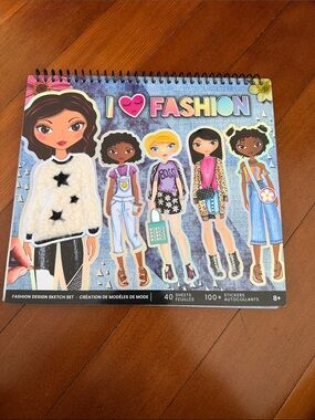 Kids' Fashion Design Sketch Set - Multicolor Cover